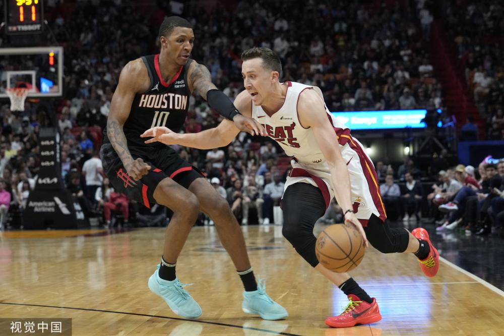 帮助球员在 帮助球员在